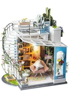 Hands Craft Dora's Loft