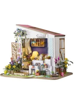 Hands Craft Lily's Porch